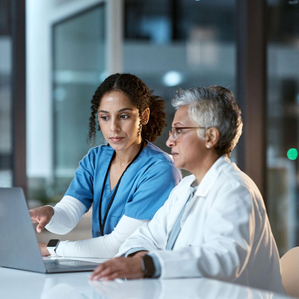 What Is an International Caregiving Course and Who Should Enroll